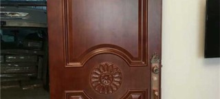 🔒北京旧房翻新必看｜防盗门vs钢木门差在哪？选错天天担惊受怕